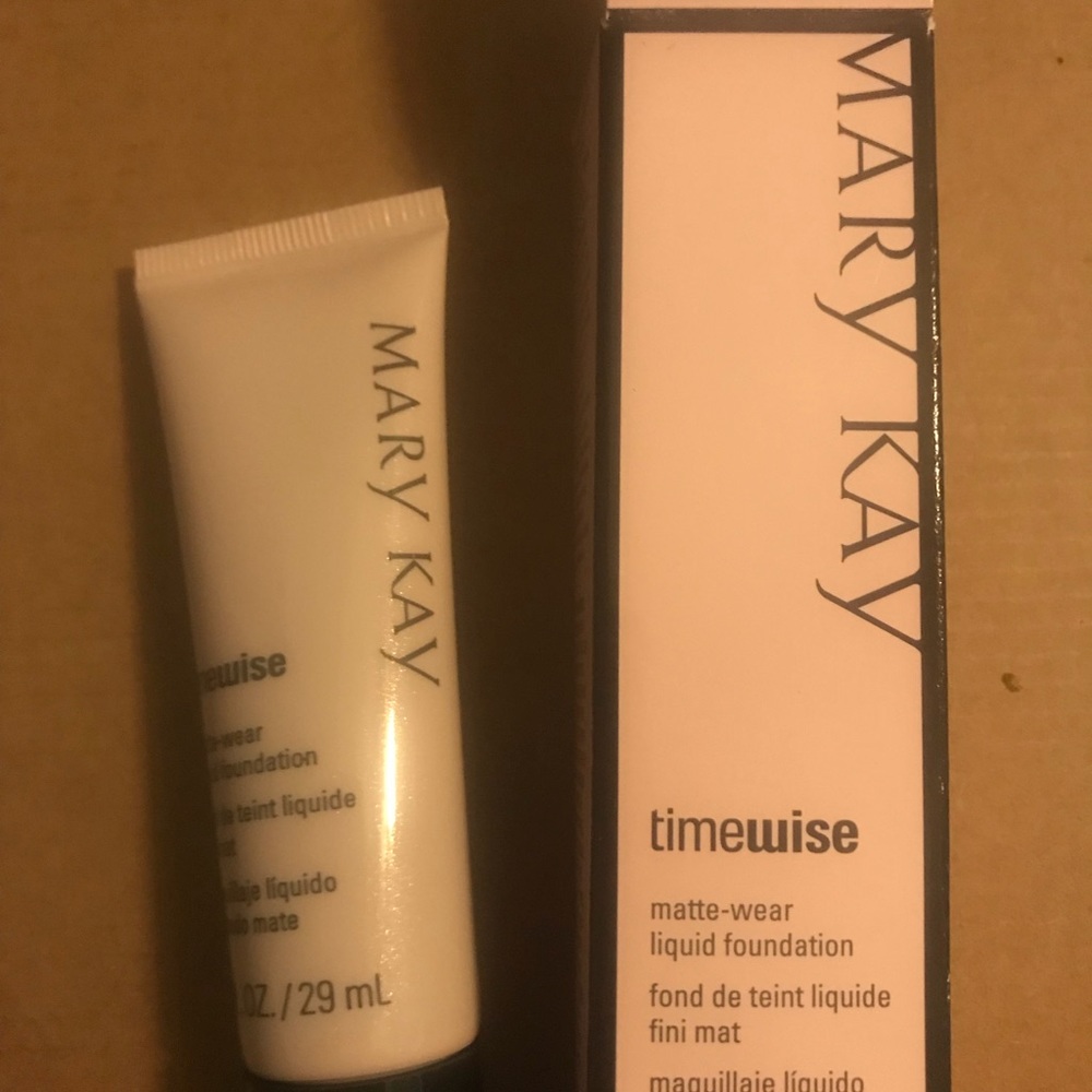 New-Mary Kay Matte Wear Bronze 5